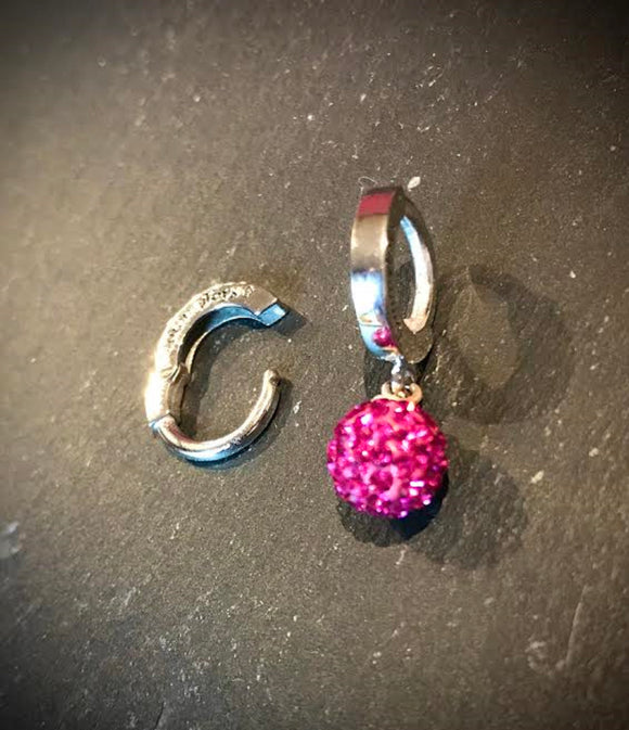 SAVE 10% with this 2 piece Combo Set - 1 x Surgical Steel Plain Navel Ring & 1 x Navel Ring with Hot Pink Crystal Glitter Ball Drop Charm